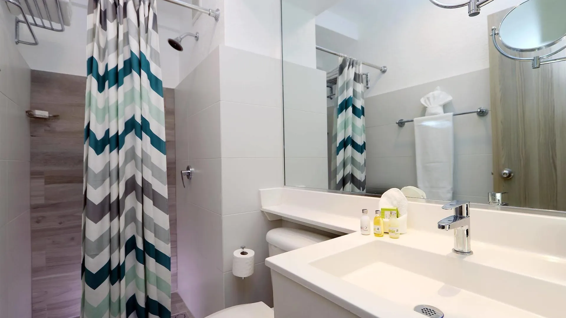 Quality Inn El Portal San Juan